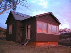 Illawong Lodge in summer, showing rooftop solar panels